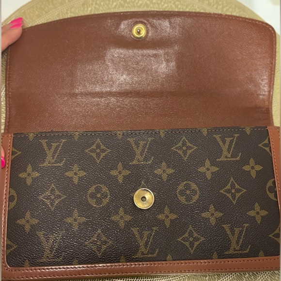 Louis Vuitton Pochette Dam GM - Picture 7 of 11